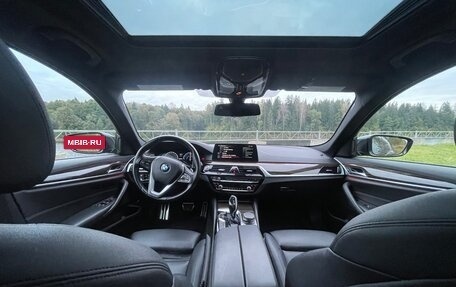 BMW 5 серия, 2018 год, 2 500 000 рублей, 14 фотография
