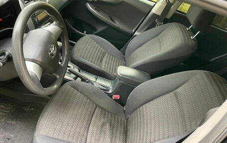 Toyota Corolla, 2012 год, 750 000 рублей, 17 фотография