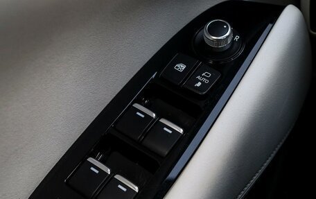 Mazda 6, 2019 год, 2 990 000 рублей, 19 фотография