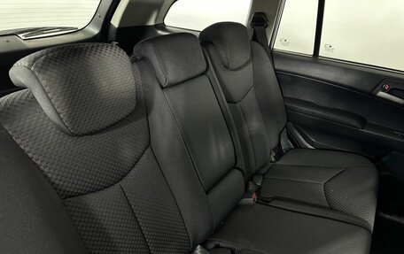 SsangYong Kyron I, 2012 год, 850 000 рублей, 15 фотография