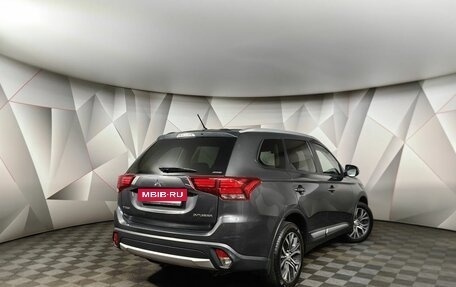 Mitsubishi Outlander III рестайлинг 3, 2016 год, 1 595 000 рублей, 2 фотография