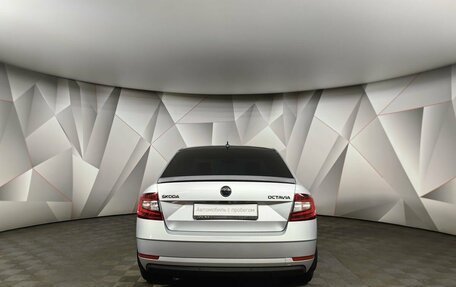 Skoda Octavia, 2018 год, 1 598 000 рублей, 8 фотография