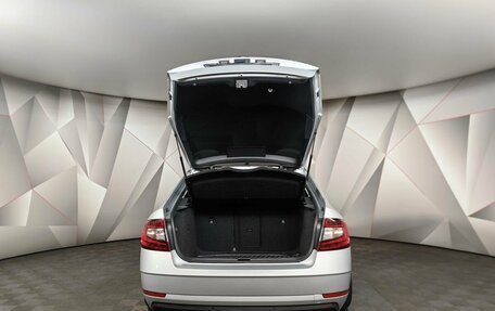 Skoda Octavia, 2018 год, 1 598 000 рублей, 19 фотография