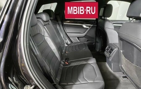 Volkswagen Touareg III, 2018 год, 3 629 000 рублей, 13 фотография