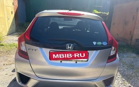Honda Fit III, 2016 год, 820 000 рублей, 8 фотография