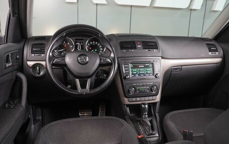 Skoda Yeti I рестайлинг, 2014 год, 1 399 000 рублей, 6 фотография