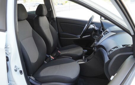 Hyundai Solaris II рестайлинг, 2014 год, 955 000 рублей, 8 фотография