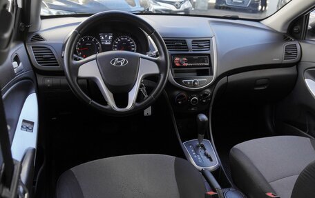 Hyundai Solaris II рестайлинг, 2014 год, 955 000 рублей, 6 фотография