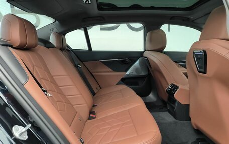 BMW 5 серия, 2025 год, 8 350 000 рублей, 12 фотография