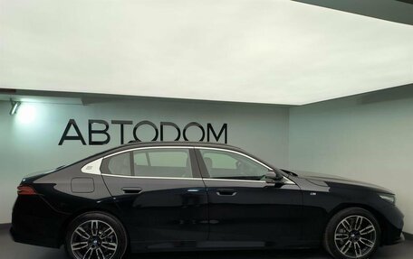 BMW 5 серия, 2025 год, 8 350 000 рублей, 5 фотография