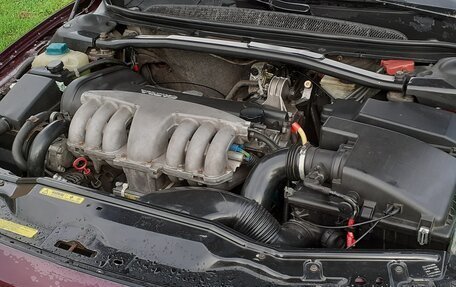 Volvo S80 II рестайлинг 2, 1999 год, 300 000 рублей, 7 фотография