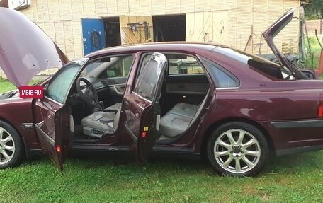 Volvo S80 II рестайлинг 2, 1999 год, 300 000 рублей, 2 фотография