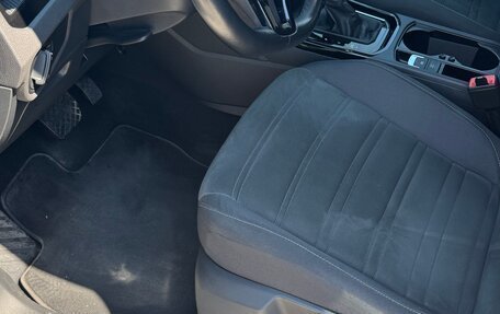 Volkswagen Touran III, 2021 год, 2 850 000 рублей, 12 фотография