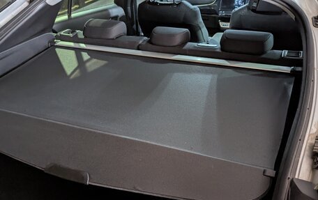 Toyota Prius IV XW50, 2017 год, 1 750 000 рублей, 7 фотография
