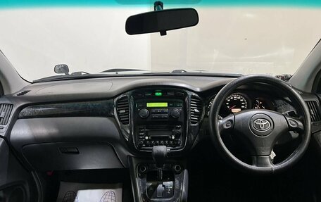 Toyota Kluger I, 2001 год, 1 100 000 рублей, 20 фотография