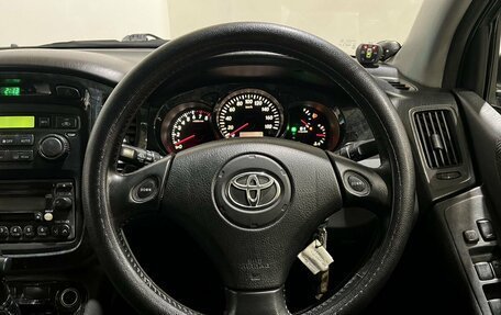 Toyota Kluger I, 2001 год, 1 100 000 рублей, 23 фотография