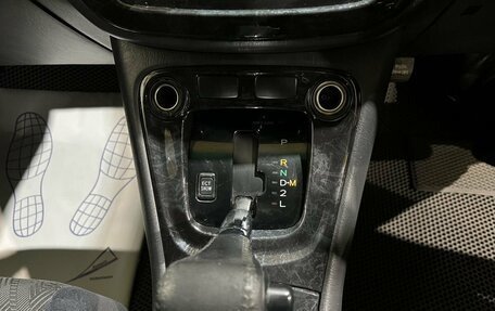Toyota Kluger I, 2001 год, 1 100 000 рублей, 27 фотография