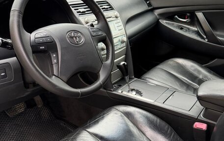 Toyota Camry, 2006 год, 800 000 рублей, 5 фотография