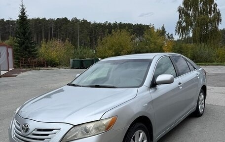 Toyota Camry, 2006 год, 800 000 рублей, 4 фотография