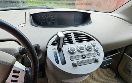 Nissan Quest III, 2004 год, 750 000 рублей, 15 фотография