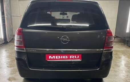Opel Zafira B, 2010 год, 650 000 рублей, 9 фотография