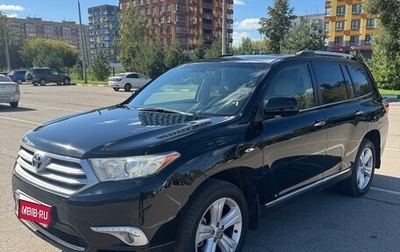 Toyota Highlander III, 2012 год, 1 700 000 рублей, 1 фотография