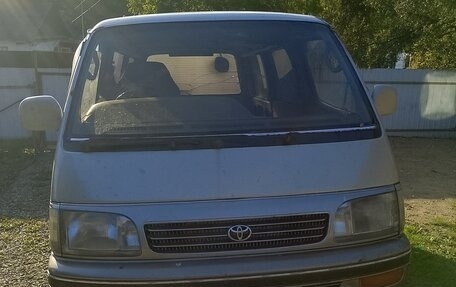 Toyota HiAce H100, 1994 год, 400 000 рублей, 1 фотография