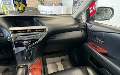 Lexus RX III, 2011 год, 2 229 000 рублей, 15 фотография