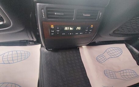 Toyota Land Cruiser 200, 2020 год, 7 350 000 рублей, 4 фотография