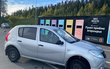 Renault Sandero I, 2013 год, 550 000 рублей, 4 фотография