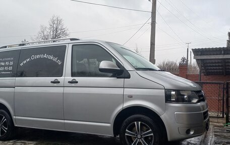Volkswagen Caravelle T5, 2011 год, 1 850 000 рублей, 1 фотография