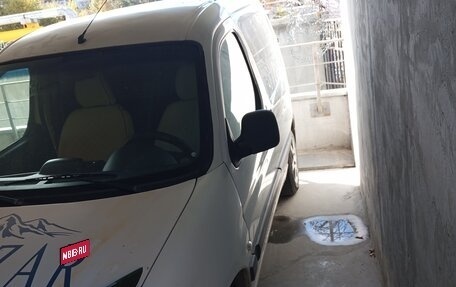 Peugeot Partner II рестайлинг 2, 2008 год, 350 000 рублей, 3 фотография