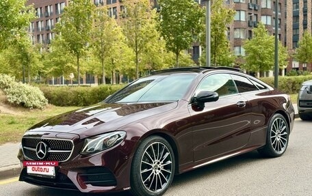 Mercedes-Benz E-Класс, 2018 год, 3 849 000 рублей, 3 фотография