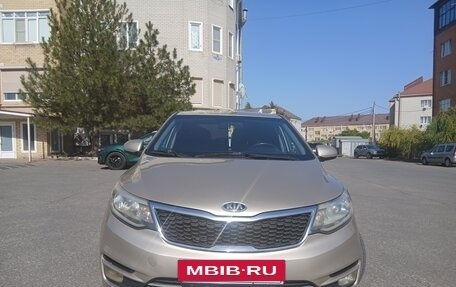 KIA Rio III рестайлинг, 2015 год, 825 000 рублей, 2 фотография