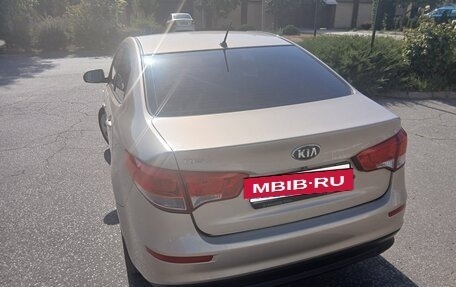 KIA Rio III рестайлинг, 2015 год, 825 000 рублей, 9 фотография