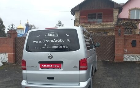 Volkswagen Caravelle T5, 2011 год, 1 850 000 рублей, 3 фотография