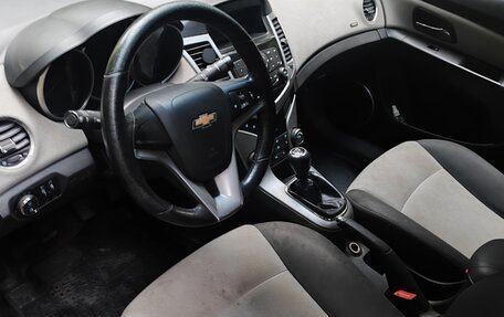 Chevrolet Cruze II, 2012 год, 515 000 рублей, 7 фотография