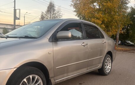 Toyota Corolla, 2004 год, 550 000 рублей, 2 фотография
