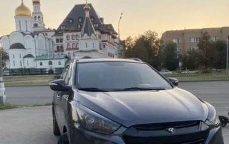 Hyundai ix35 I рестайлинг, 2010 год, 1 000 000 рублей, 1 фотография