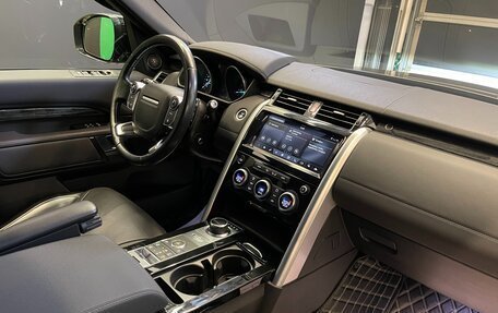 Land Rover Discovery IV, 2017 год, 5 600 000 рублей, 18 фотография