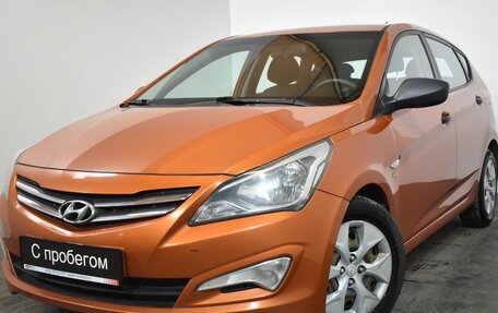 Hyundai Solaris II рестайлинг, 2015 год, 899 000 рублей, 3 фотография
