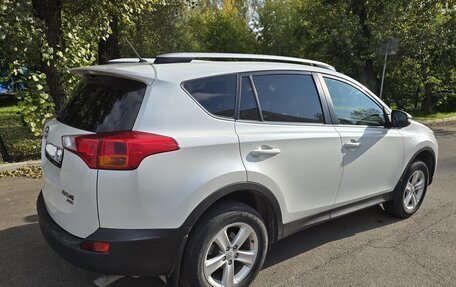 Toyota RAV4, 2014 год, 2 380 000 рублей, 26 фотография