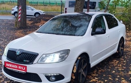 Skoda Octavia, 2011 год, 1 050 000 рублей, 2 фотография