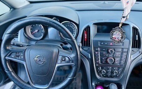 Opel Astra J, 2013 год, 1 050 000 рублей, 2 фотография