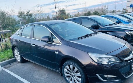 Opel Astra J, 2013 год, 1 050 000 рублей, 6 фотография