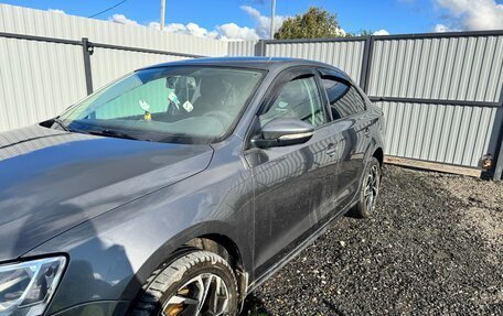 Volkswagen Jetta VI, 2012 год, 865 000 рублей, 12 фотография