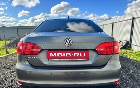 Volkswagen Jetta VI, 2012 год, 865 000 рублей, 13 фотография