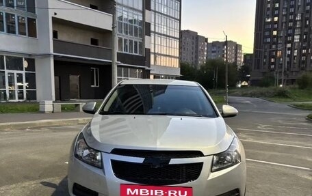 Chevrolet Cruze II, 2010 год, 600 000 рублей, 2 фотография