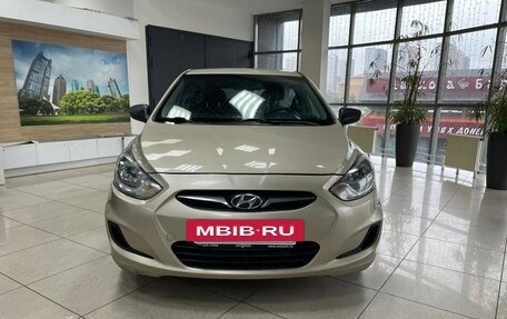 Hyundai Solaris II рестайлинг, 2014 год, 750 000 рублей, 2 фотография