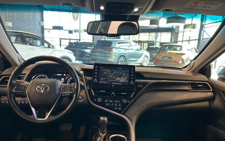 Toyota Camry, 2022 год, 3 900 000 рублей, 27 фотография